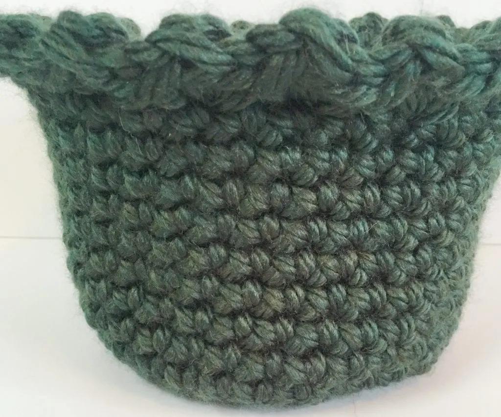Dark green crochet basket