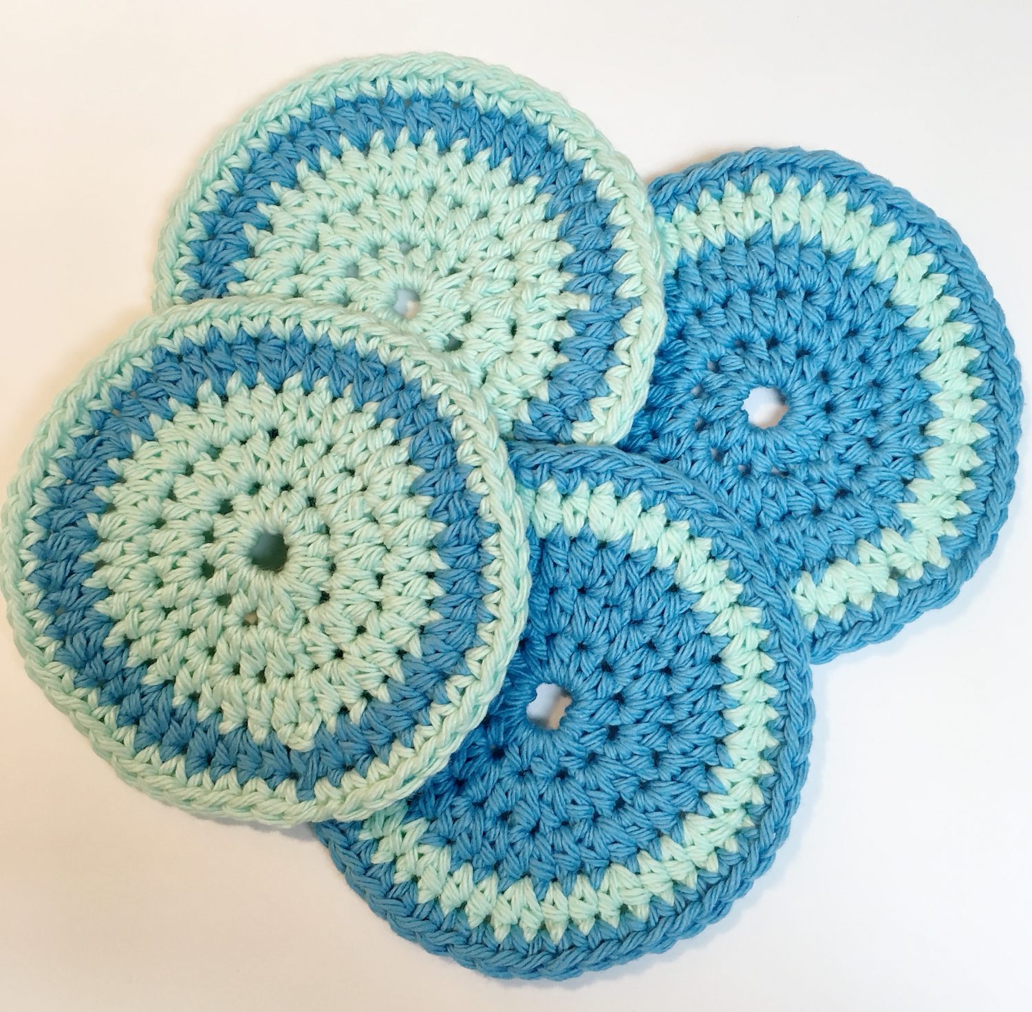 Crochet coaster pattern