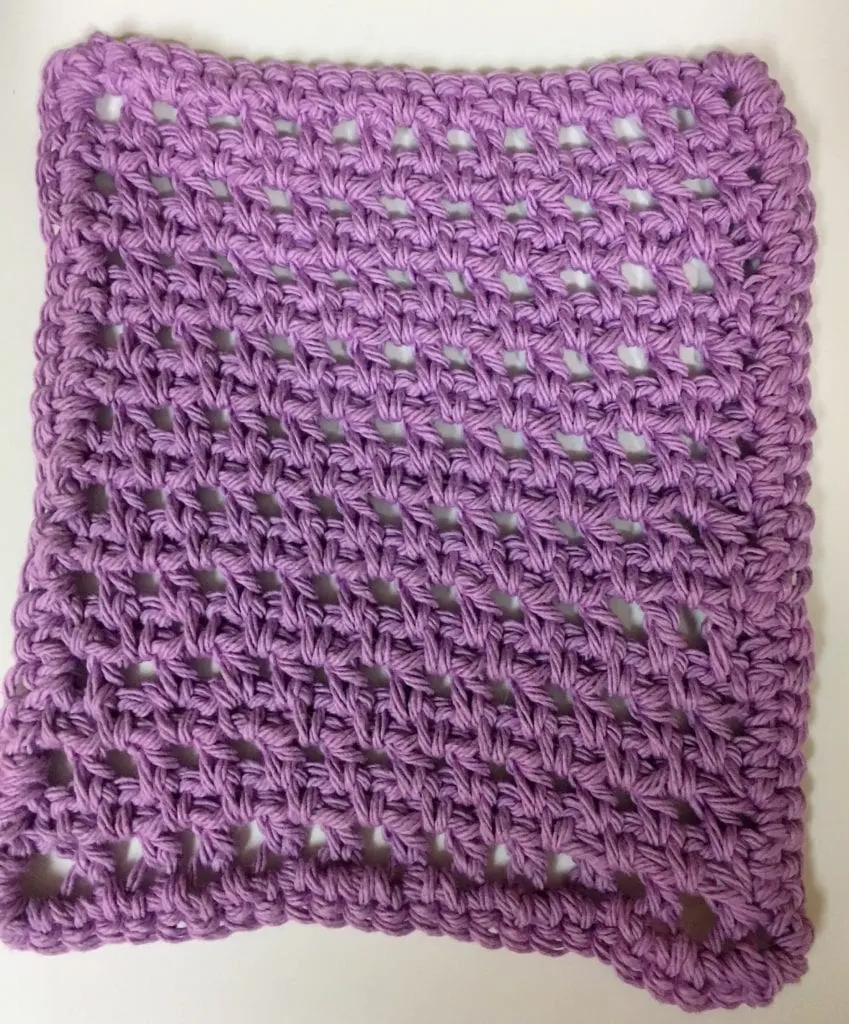 Simple cute and quick crochet washcloth with single crochet border