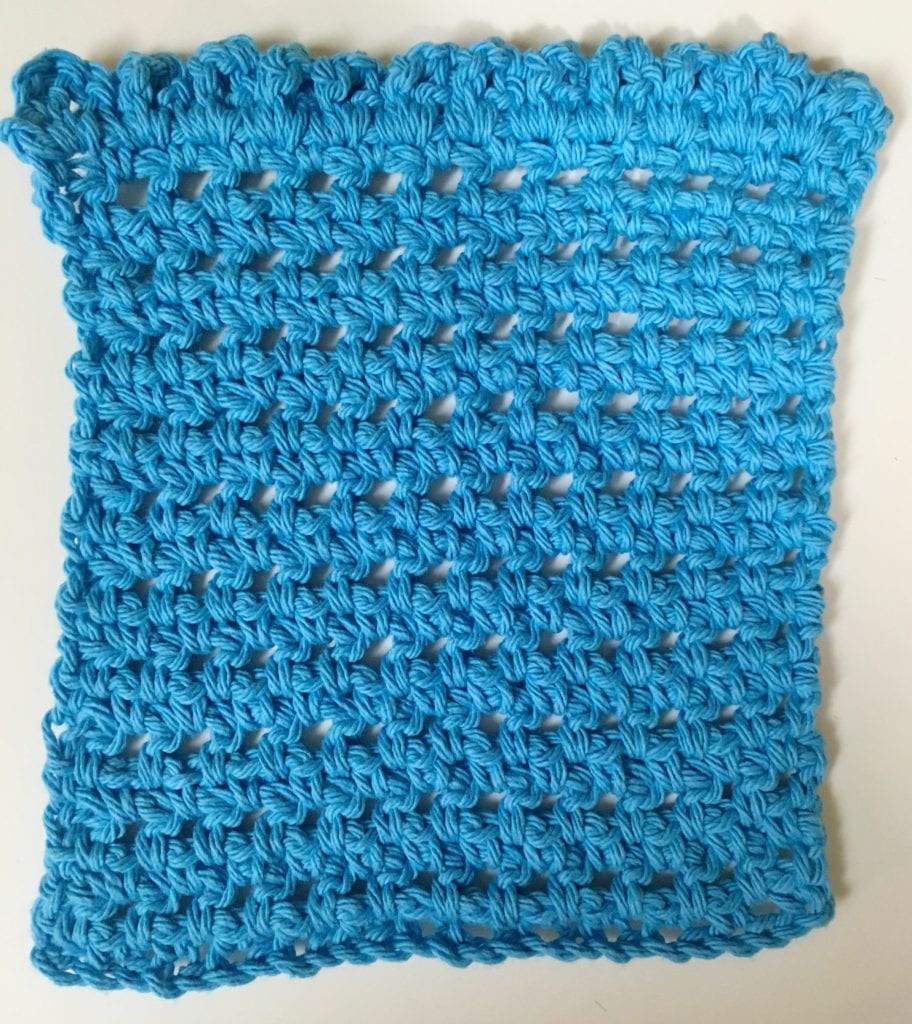 Simple cute and quick crochet washcloth pattern one ruffle