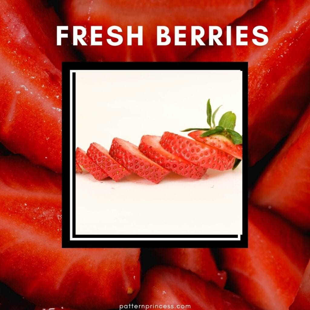 Fresh Berries Sliced