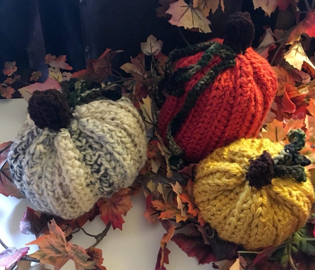 crochet pumpkins and gourds home decor