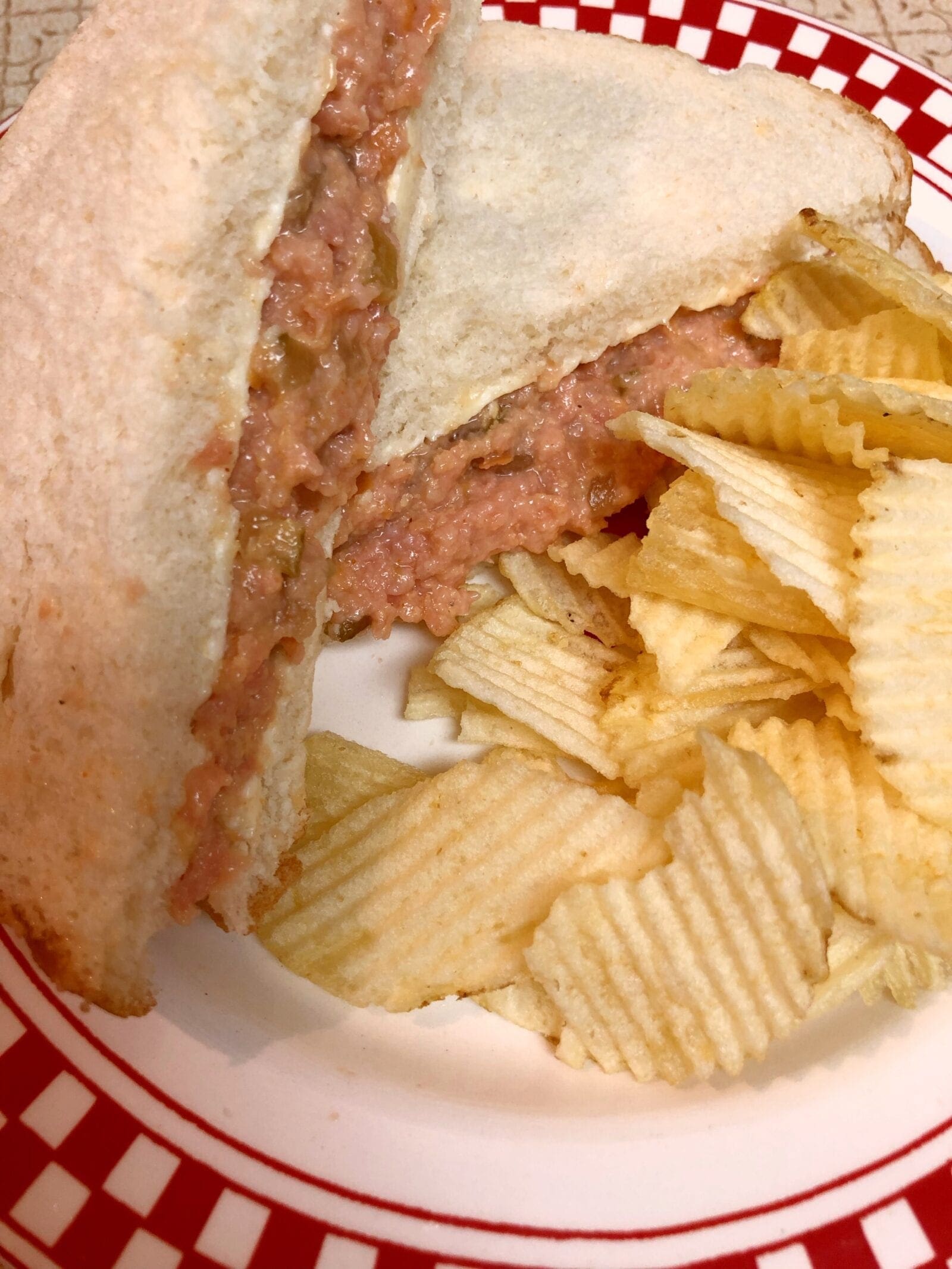 Classic Ground Bologna Sandwich Spread Pattern Princess