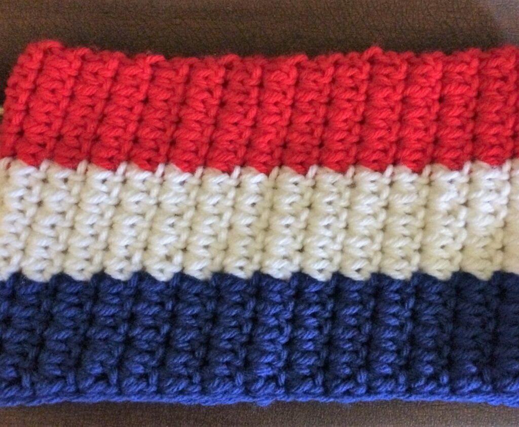 Create Stripes by Alternating Yarn Colors