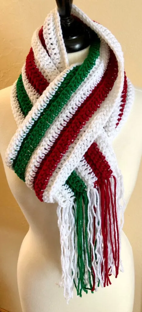Ribbed Scarf Folded in Half with the Ends Through the Center