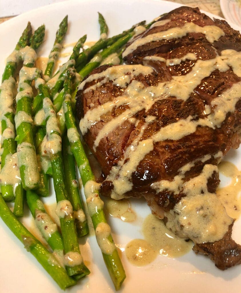 Rich Buttery Sauce with Beef and Asparagus