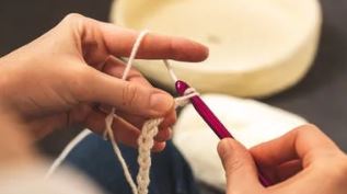 crocheting a chain stitch row