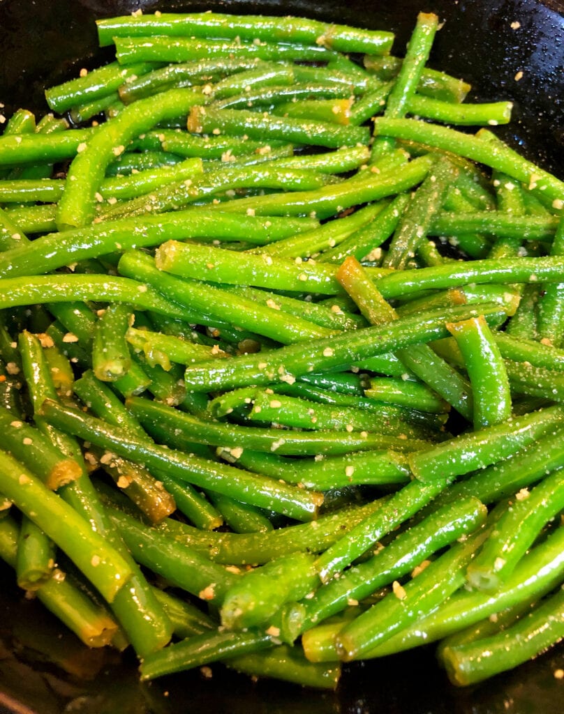 Garlic Skillet Green Beans