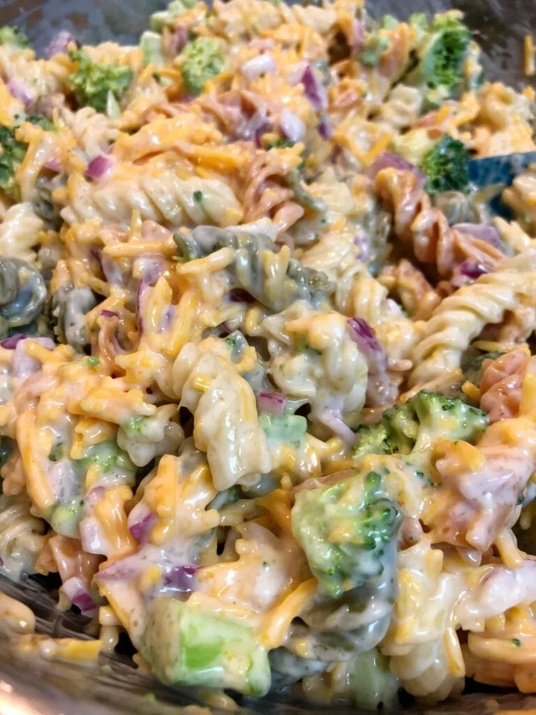 Cheddar Broccoli Pasta Salad