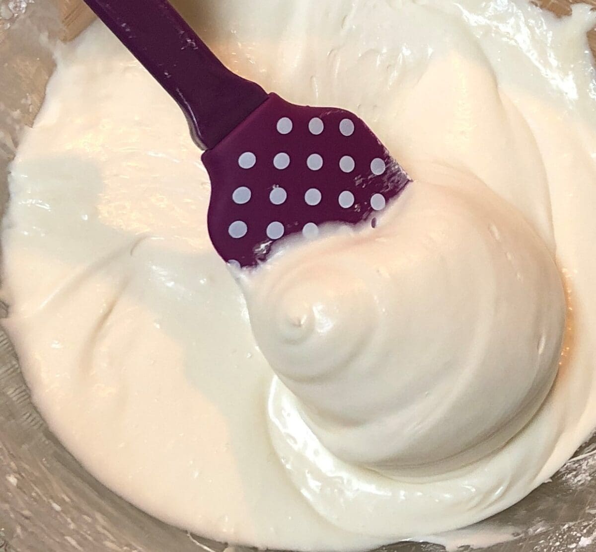 Amazing 5-Minute Cream Cheese Frosting - Pattern Princess