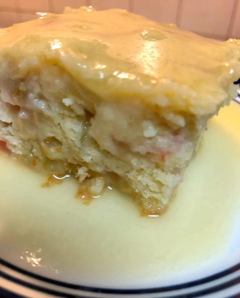 Rhubarb Cake with Buttery Cream Sauce Recipe
