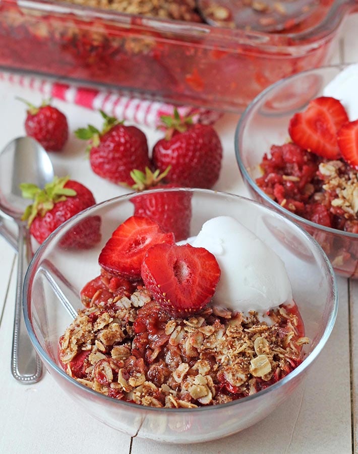 easy-gluten-free-strawberry-rhubarb-crisp delightfuladventures