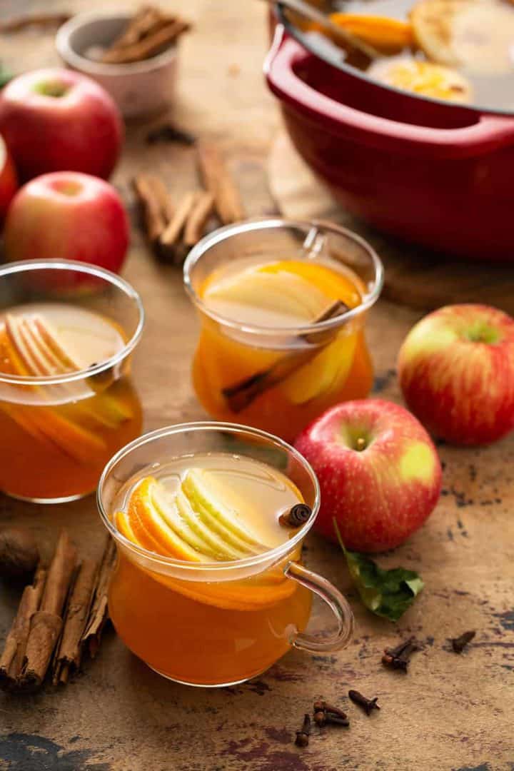 Wassail - hot apple cider drink recipe