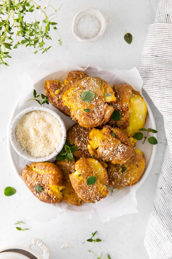 air-fryer-smashed-potatoes