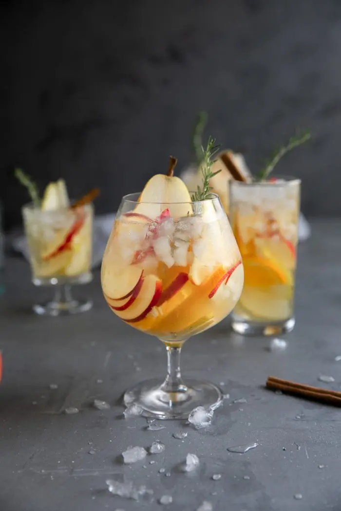 apple-pear-sangria