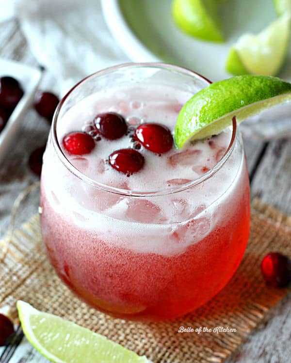 cranberry-limeade-spritzer-7UP