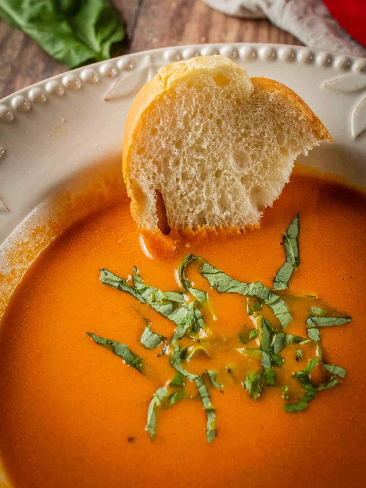 tomato-soup-with-bread
