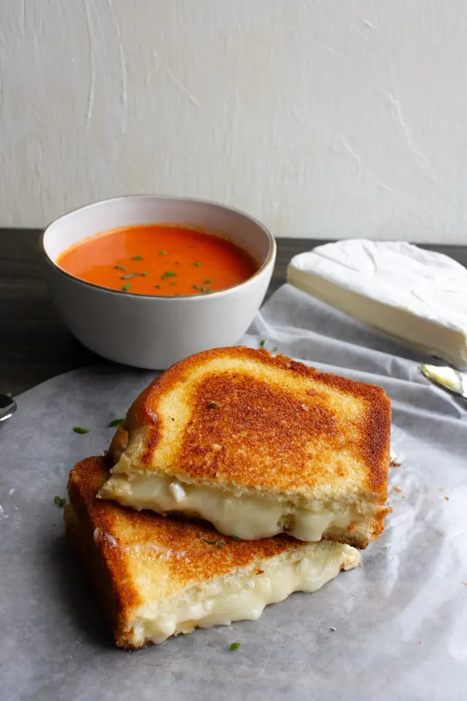 Brie-Cheese melt Sandwich