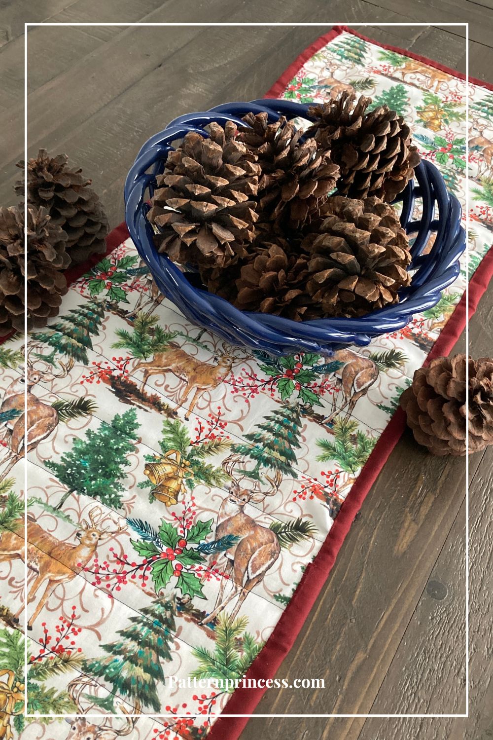 Easy Holiday Table Decoration