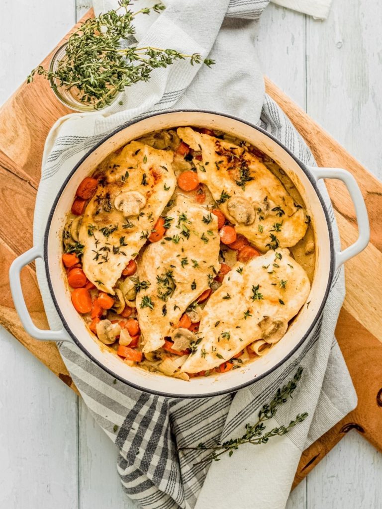dutch oven chicken breast and vegetables