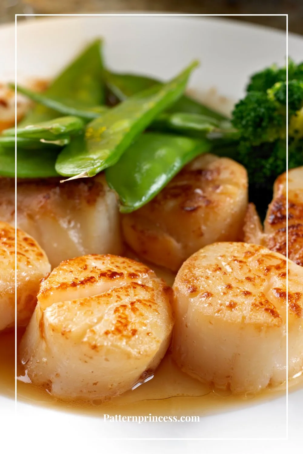 Air Fryer Scallops with Vegetables