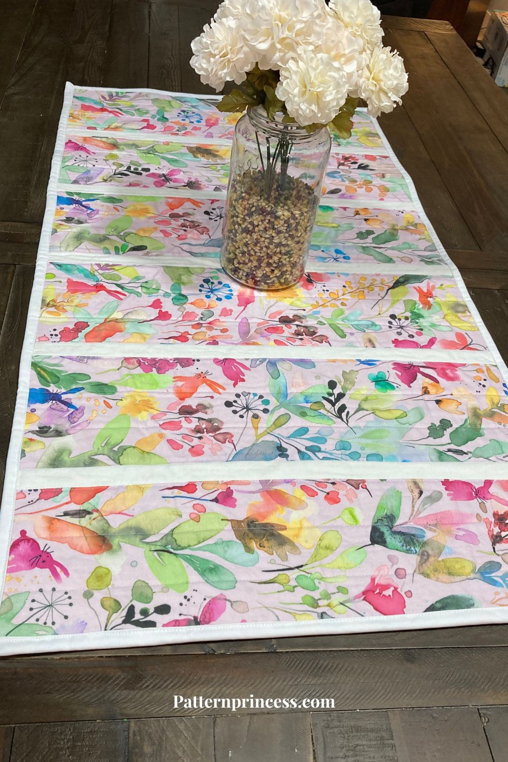 Beginner Friendly Floral Table Runner