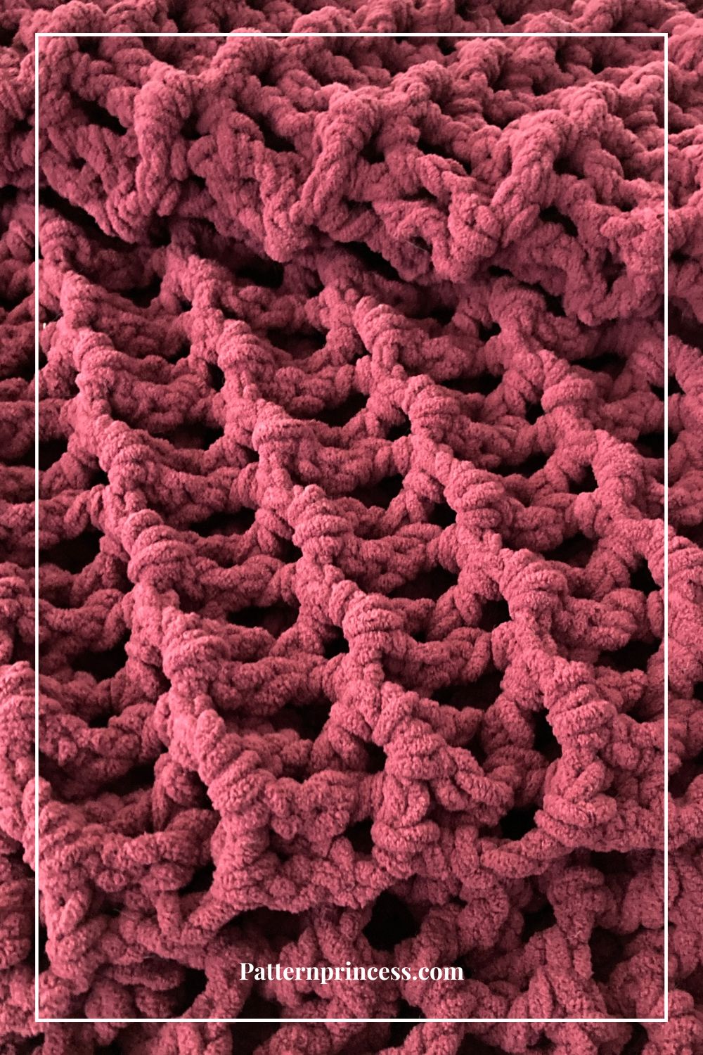 Close up of the Back of this Chunky Crochet Throw