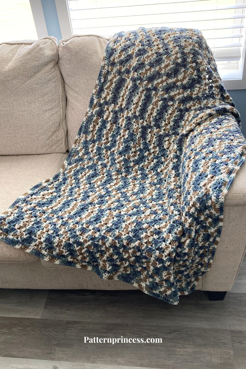 Easy Modern Granny Throw Blanket